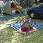 Mittagsschlaf beim Zelten